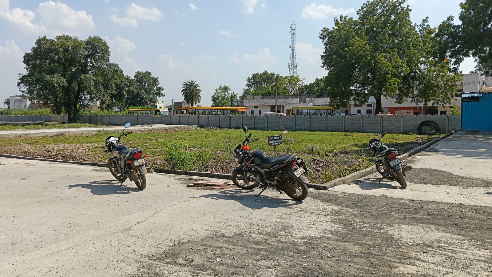 Commercial plot resident 7