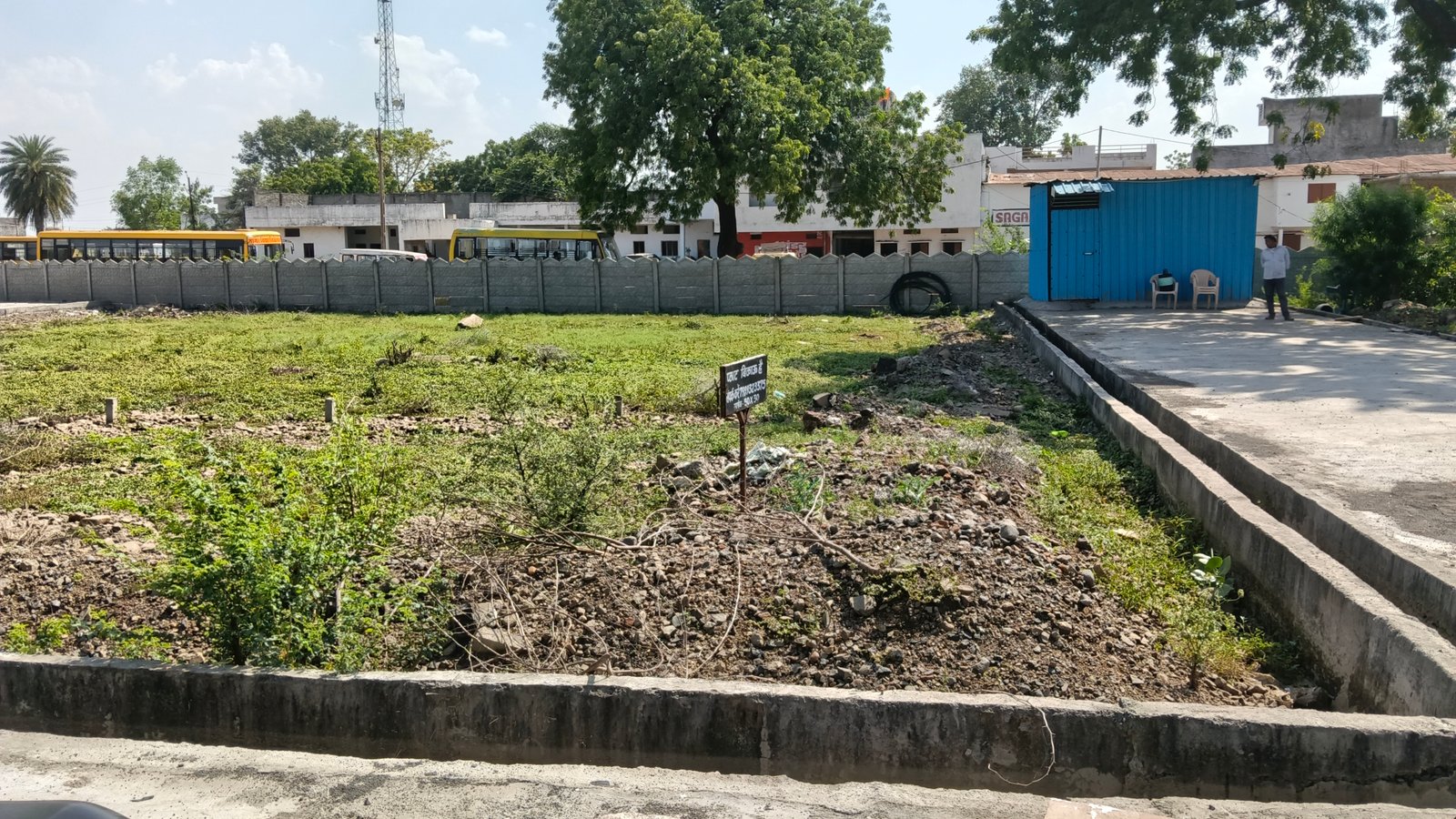 Commercial plot resident 2